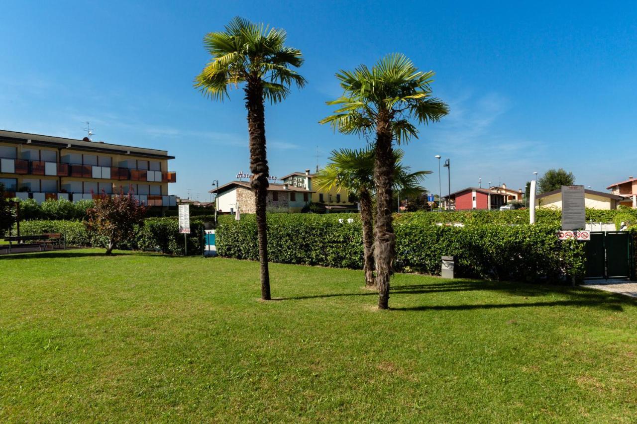 Appartamento Atlantis Sirmione Exteriér fotografie